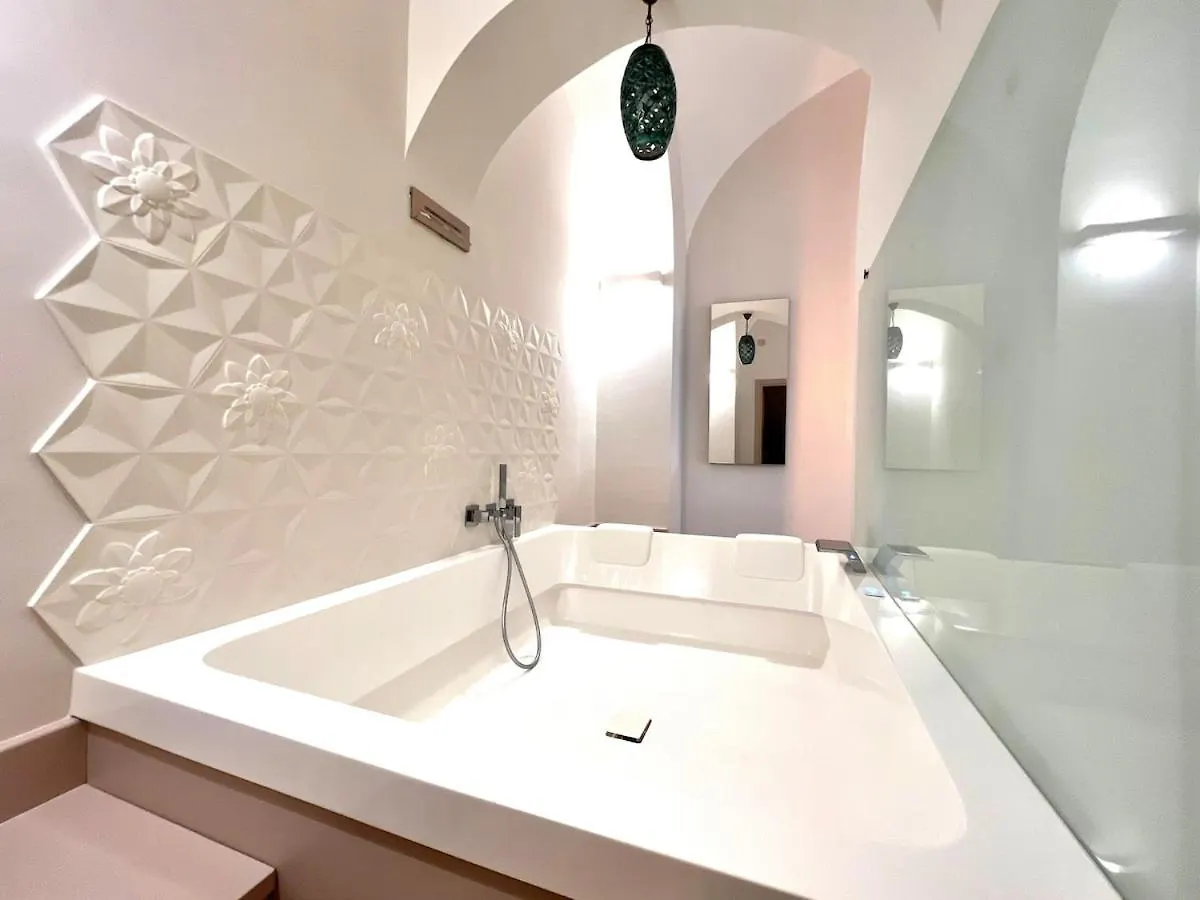 Comfy 2 Bedrooms Apartment Near The Beach 阿马尔菲