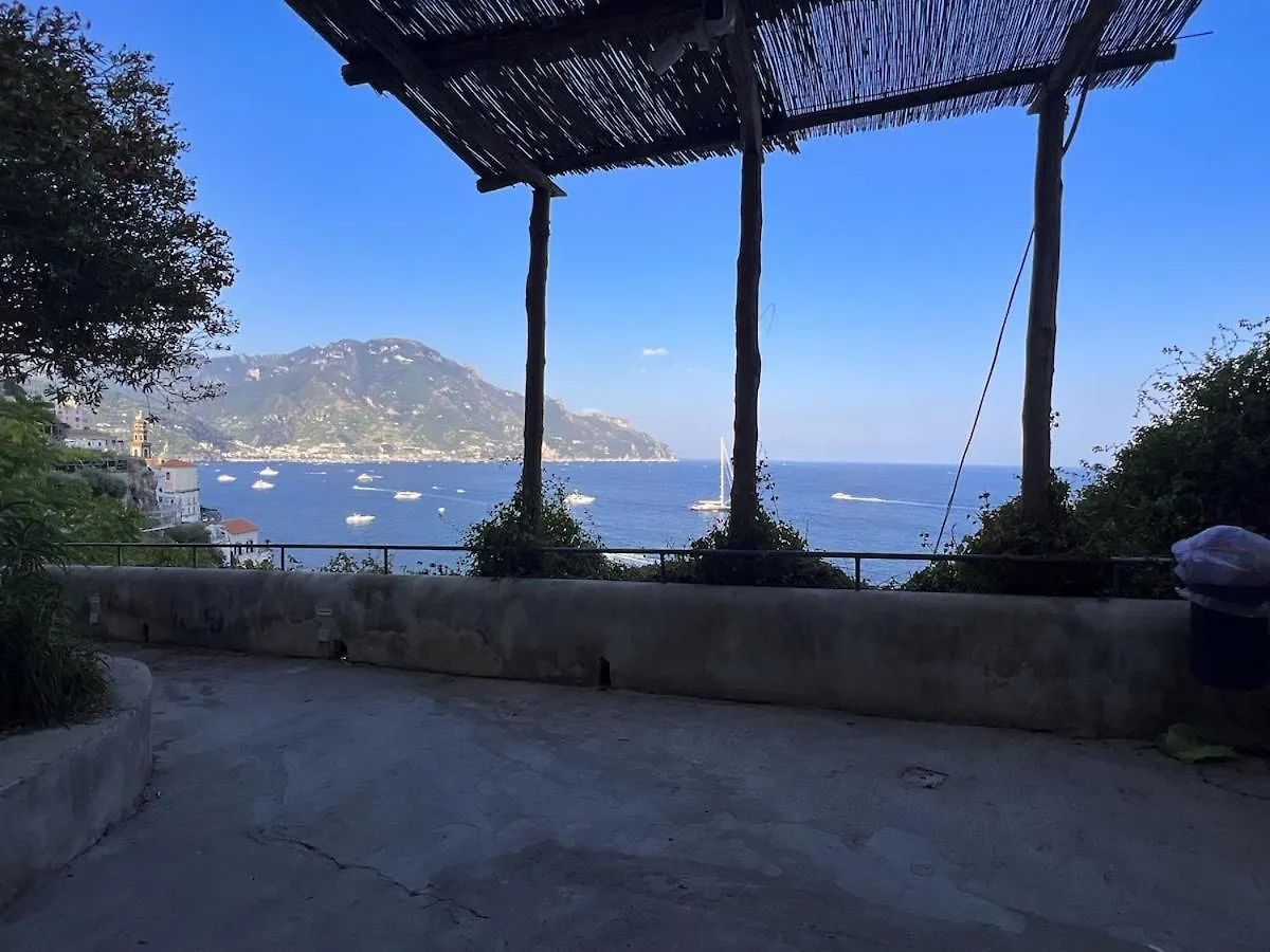 Comfy 2 Bedrooms Apartment Near The Beach أمالفي 0*,