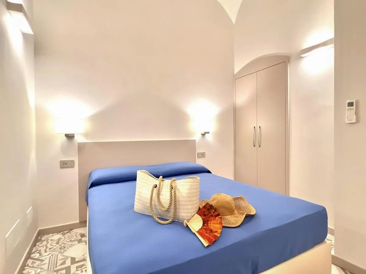 Comfy 2 Bedrooms Apartment Near The Beach أمالفي