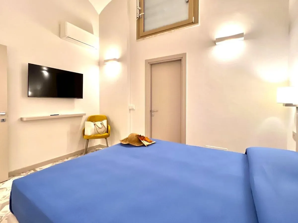 Comfy 2 Bedrooms Apartment Near The Beach أمالفي